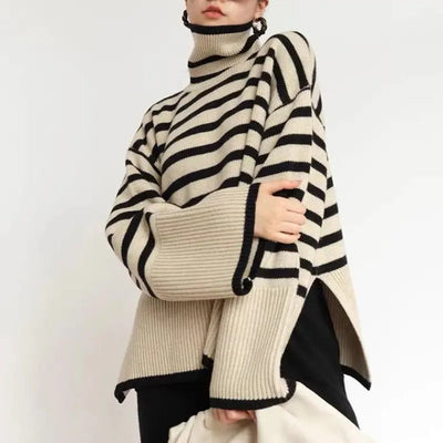 Wilma - Oversize-Pullover mit Streifen und Rollkragen